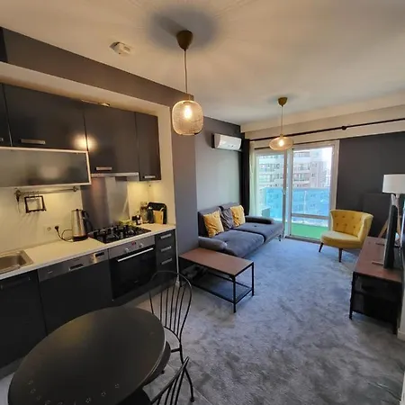 Ultra Luks Havuzlu Sitede 1+1 Akilli Ev Apartment Izmir