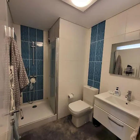 Apartment Ultra Luks Havuzlu Sitede 1+1 Akilli Ev